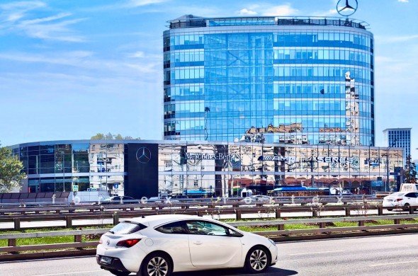 Бизнес-центр «Mercedes-Benz Plaza», Москва, Ленинградский проспект, 39А