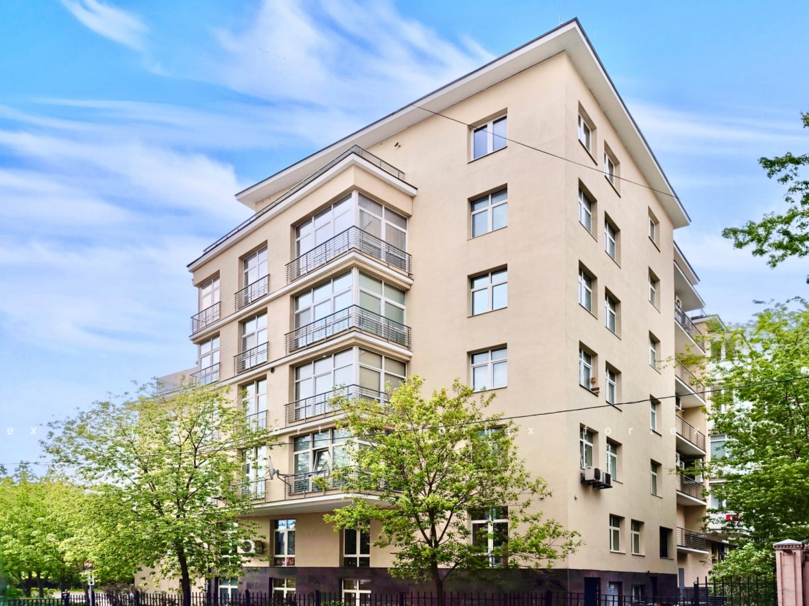 Бизнес-центр «Троицкая 5», Москва, Троицкая улица, 5