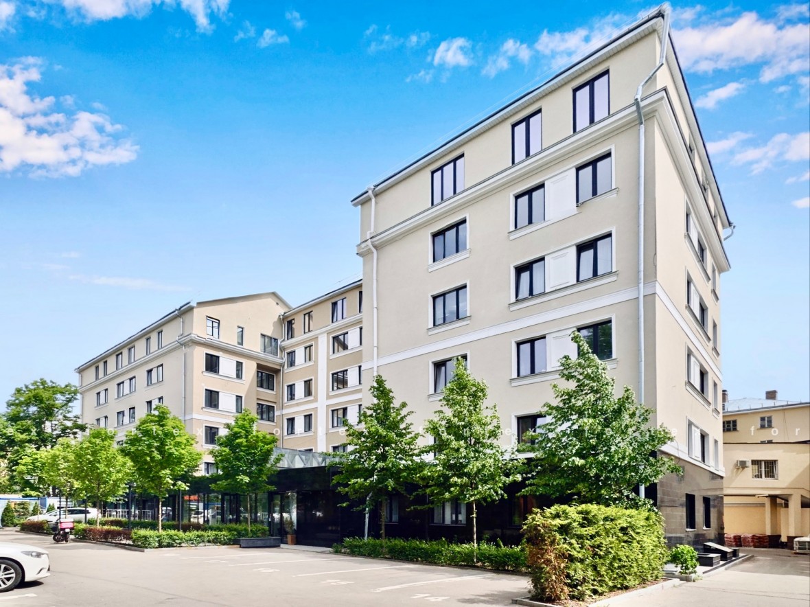 Бизнес-центр «Усачёва 62 с2», Москва, Усачёва улица, 62 с2