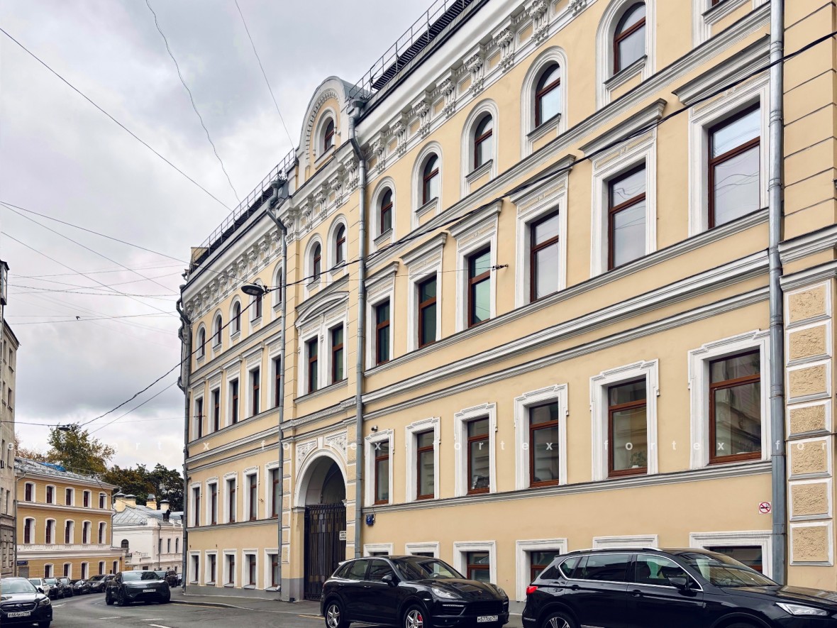 Бизнес-центр «Слобода», Москва, Нижний Кисловский переулок, 5 с1