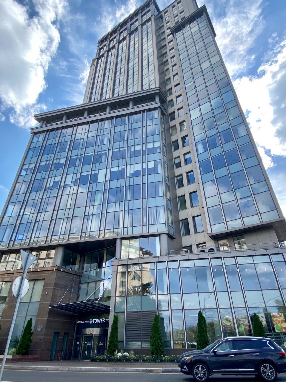 Ленинский проспект 15 москва. Ленинский проспект 15а бизнес-центр. БЦ Central Park Tower. Central Park Tower Ленинский. Москва, Шаболовская, Ленинский проспект, 15а.