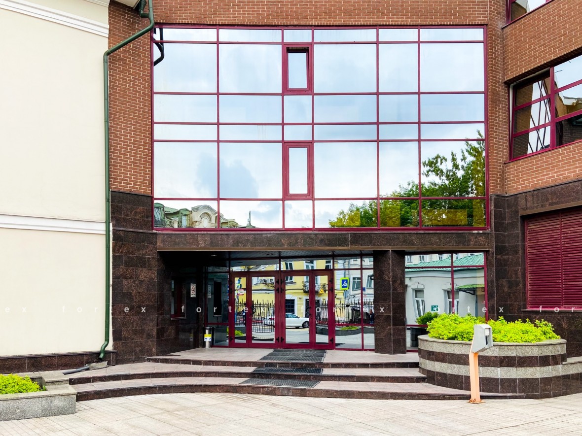 Бизнес-центр «Гончарная 21», Москва, Гончарная улица, 21