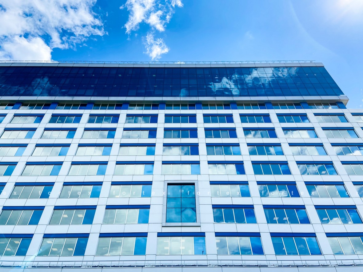 Бизнес-центр «Северное сияние», Москва, улица Правды, 26