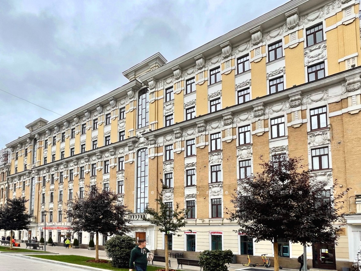 Бизнес-центр «Андреевский Посад», Москва, улица Пречистенка, 40/2 с1