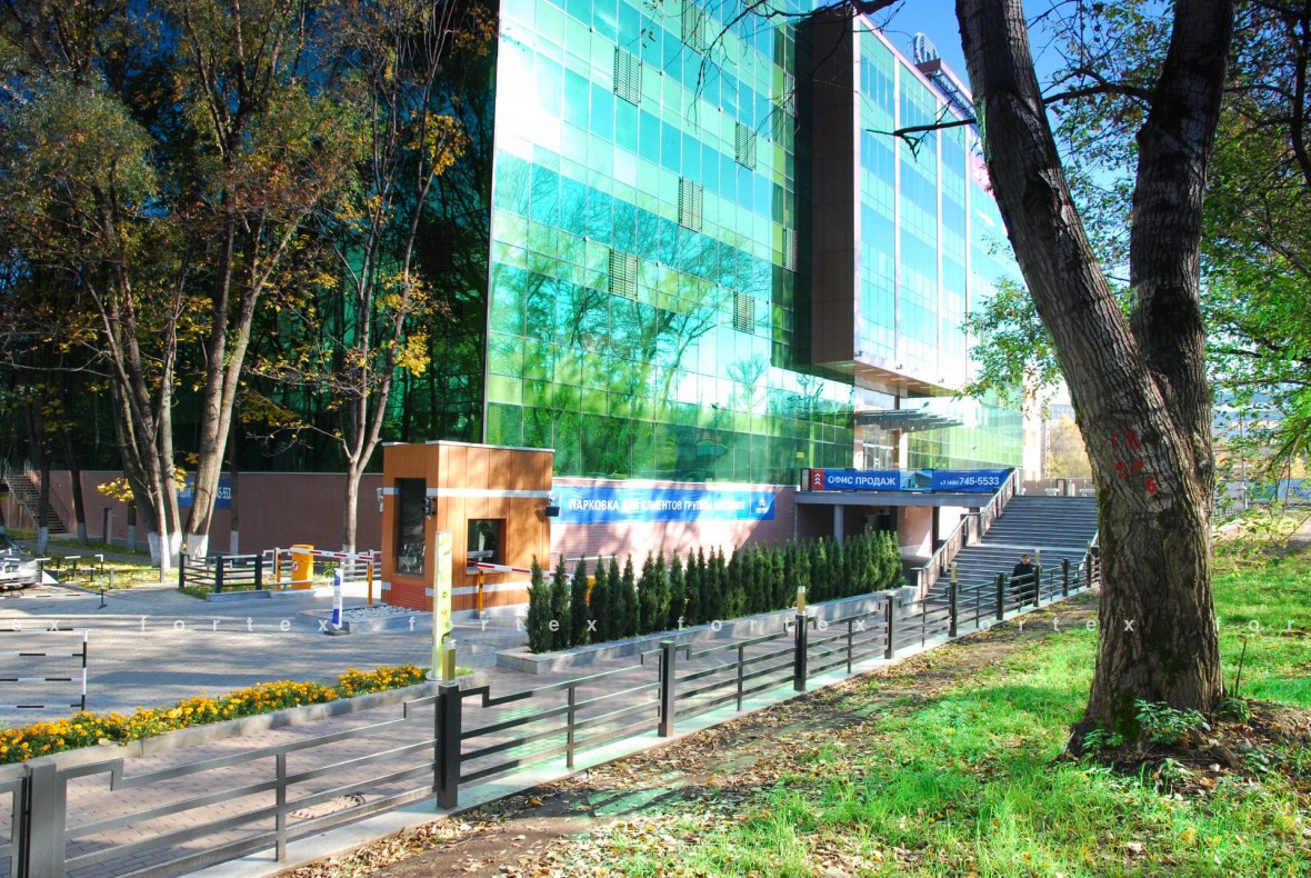 Бизнес-центр «Барклая 6», Москва, улица Барклая, 6