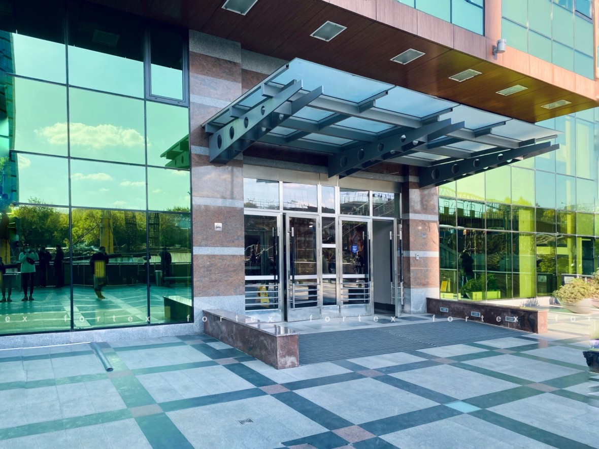 Бизнес-центр «Барклай Плаза II», Москва, улица Барклая, 6 с5