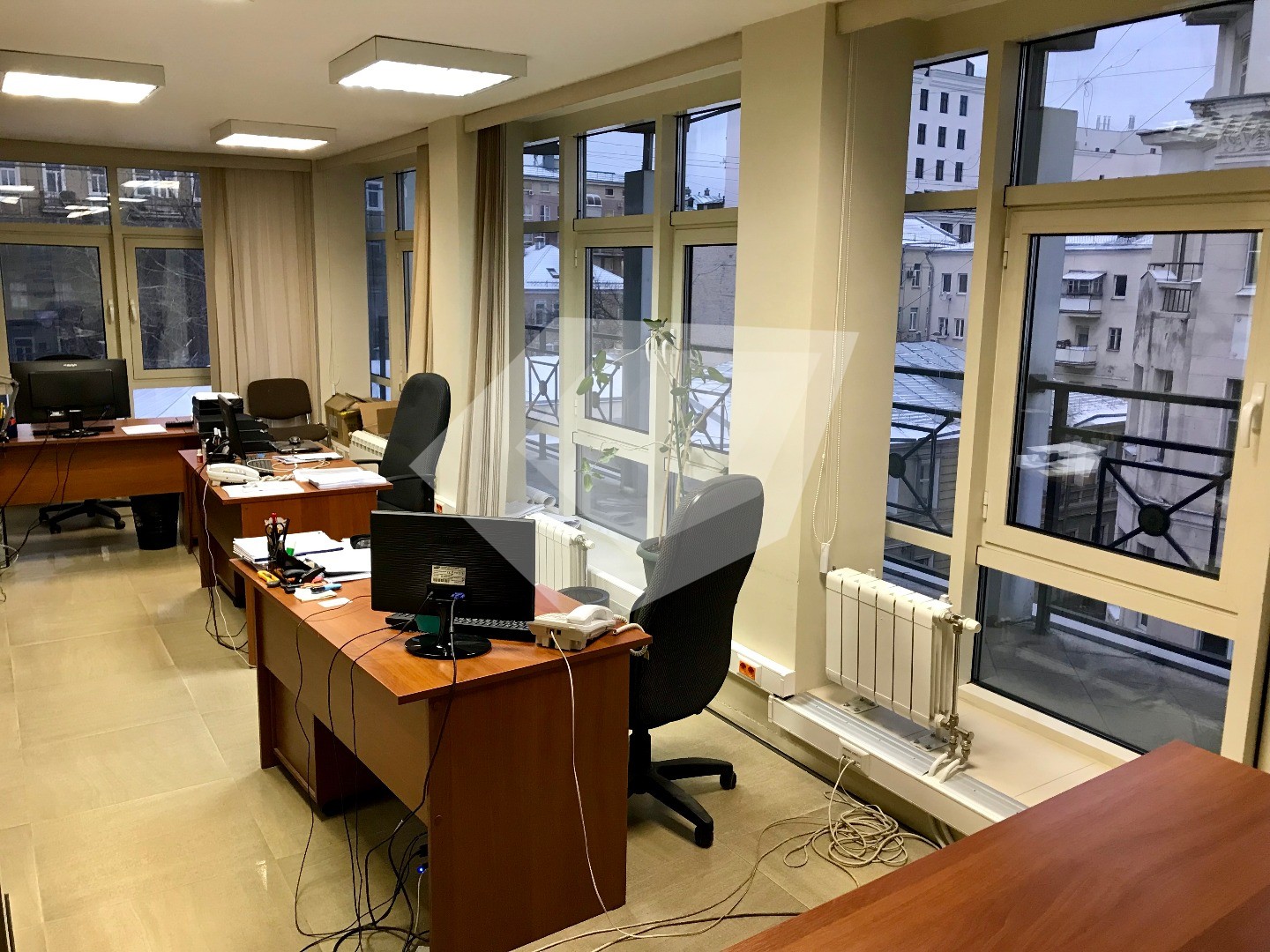 B office. Офис класса b+. Офис б- категории. Офис b+ что это. Офис ЦАО.