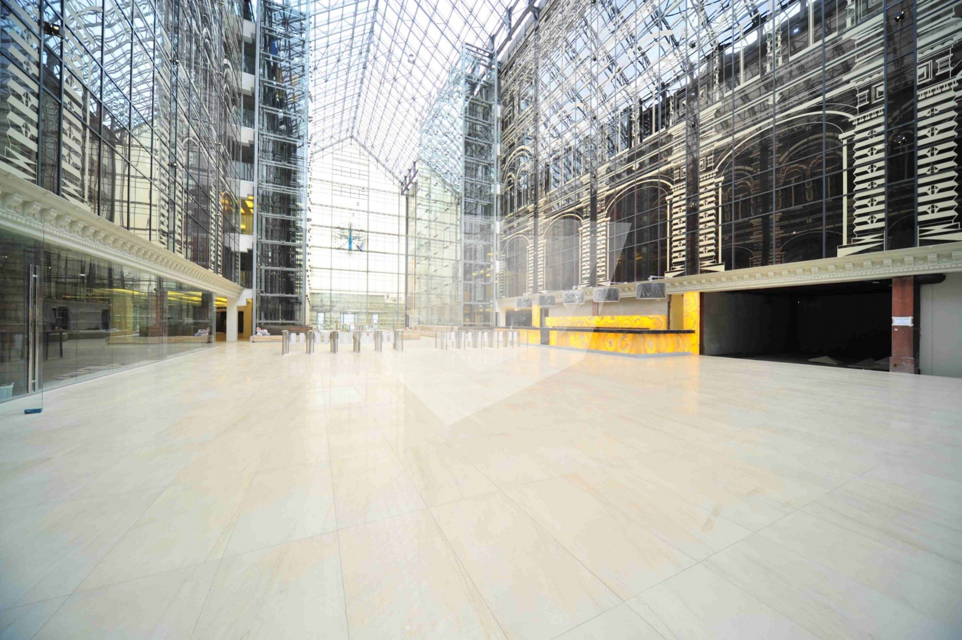 Площадь 4000 квадратных метров. Проект красивого одноэтажного торгового центра. Проект одноэтажного магазина. Площадь 4000 квадратных метров. 4000 метров квадратных помещение.